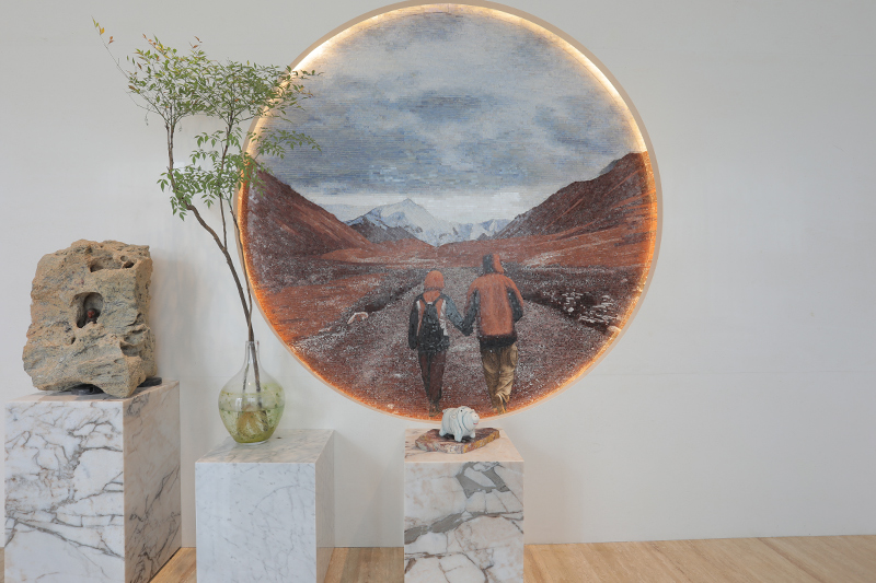 Art Exhibition Stand & Marble Paintings